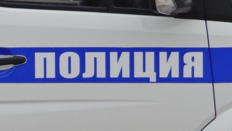 В Дмитровском районе полицейские раскрыли кражу 20 тысяч рублей, принадлежащих местной жительнице